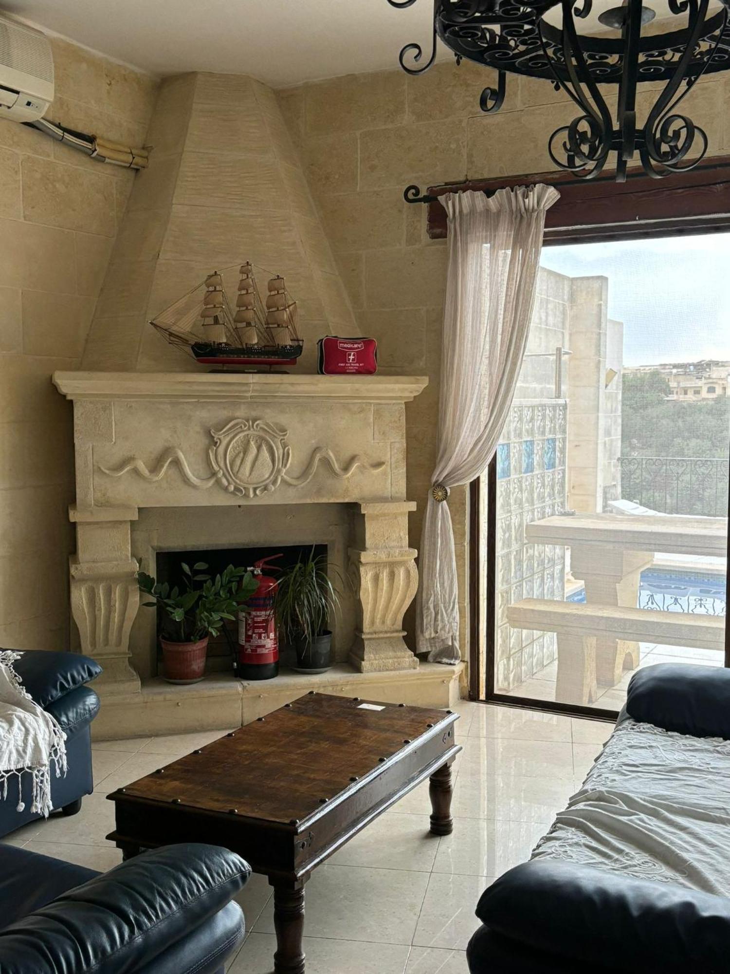 Bed and Breakfast Gozo Serenity Haven Sleeps 4, Private Bath & Healthy Breakfast Ghajn il-Kbira  Exterior foto