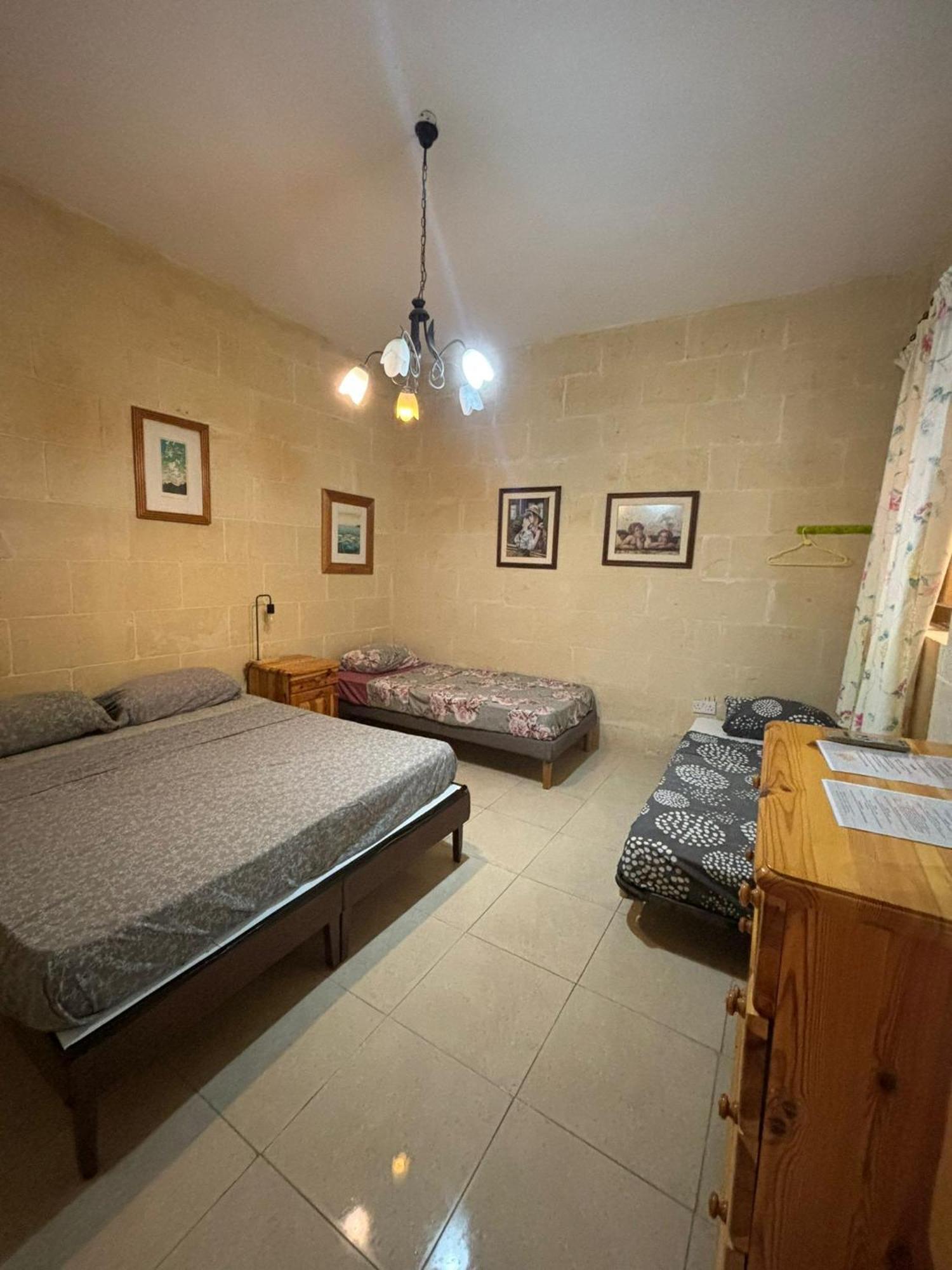 Bed and Breakfast Gozo Serenity Haven Sleeps 4, Private Bath & Healthy Breakfast Ghajn il-Kbira  Exterior foto